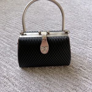 Super cute hand bag for kids